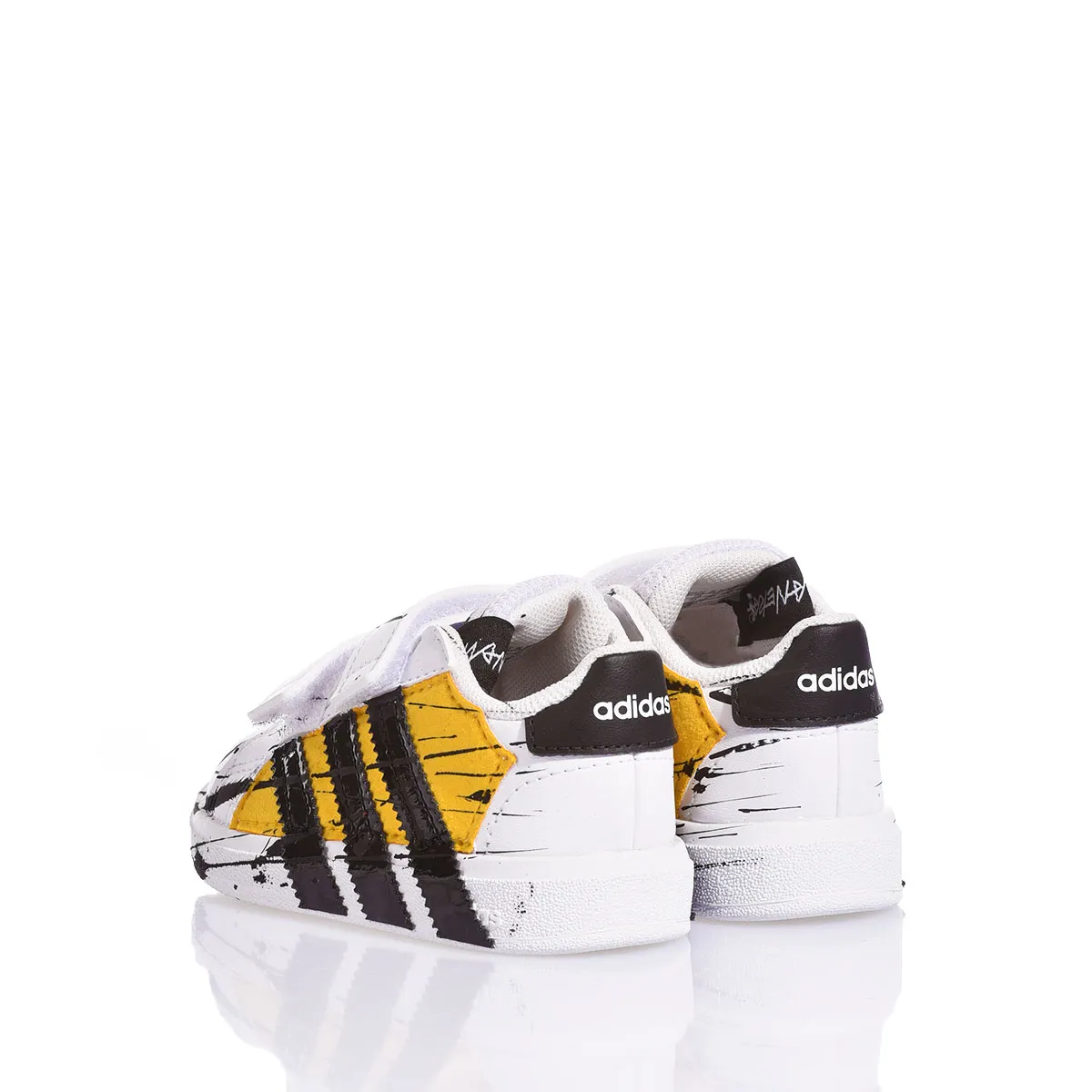 Adidas Baby Bee Sketches Advantage Painted