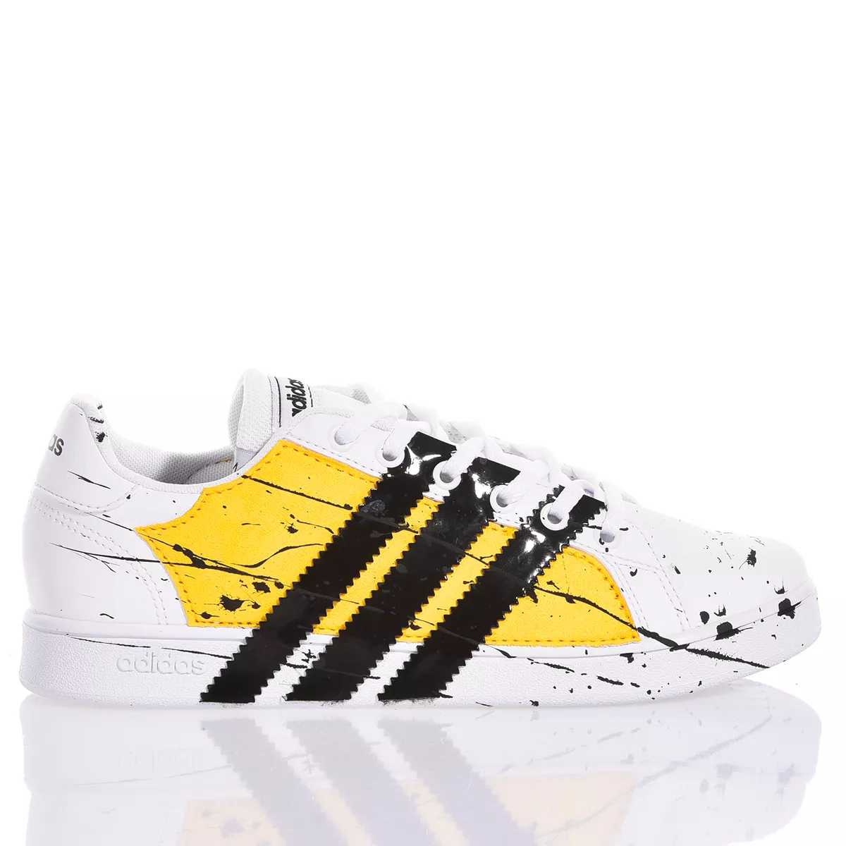 Adidas Bee Sketches Personalizzate