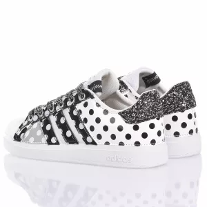 Adidas Pois