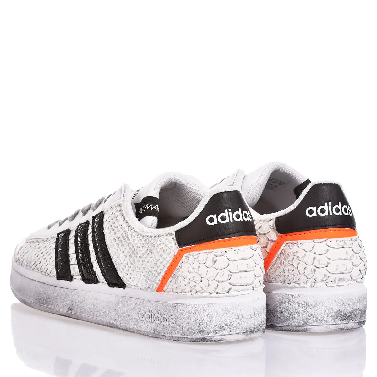 Adidas Traffic Orange Advantage Estampados de animal