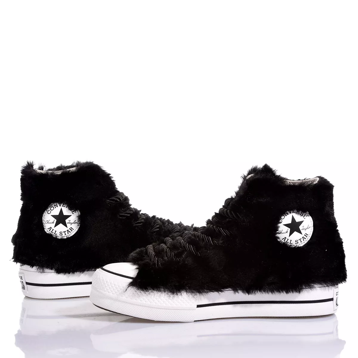 Black and white converse platforms online