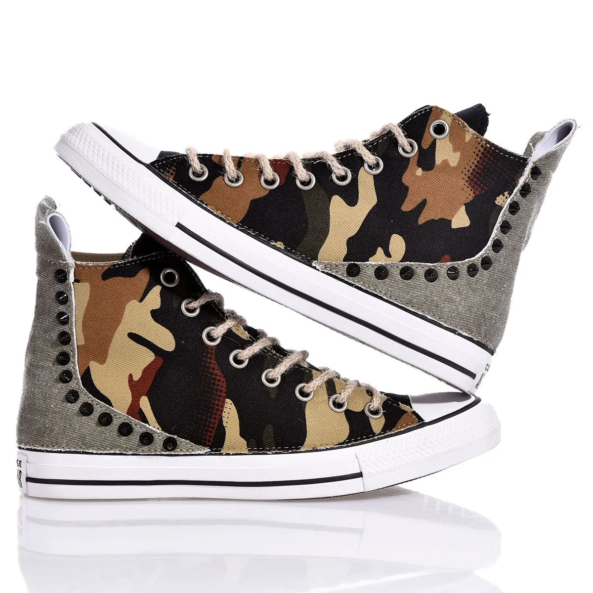 Converse Vintage Camo Chuck Taylor Hi 