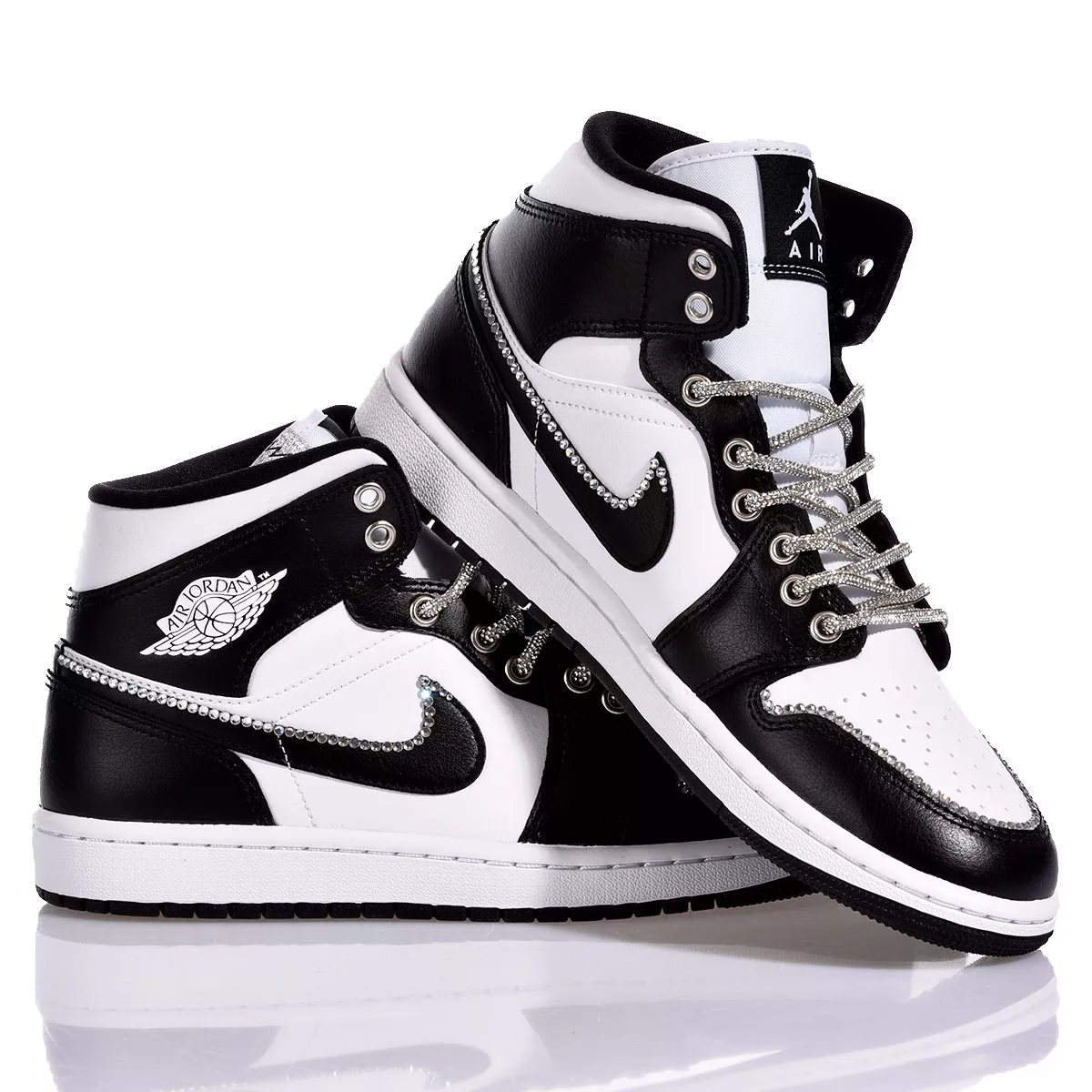 Nike Air Jordan 1 Panda Swarovski Air Jordan 1 Swarovski