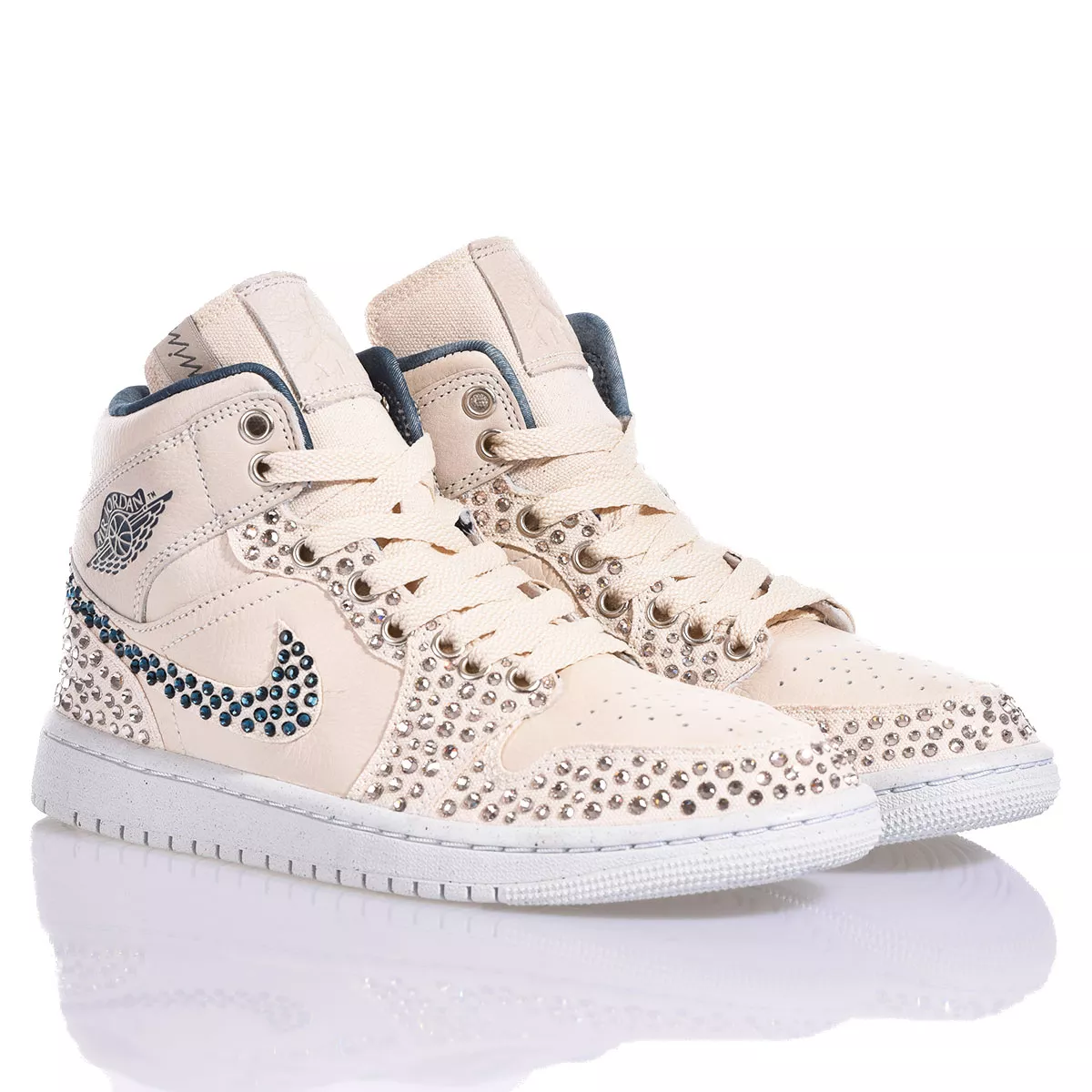 Nike Jordan 1 Sand Swarovski Air Jordan 1 Swarovski