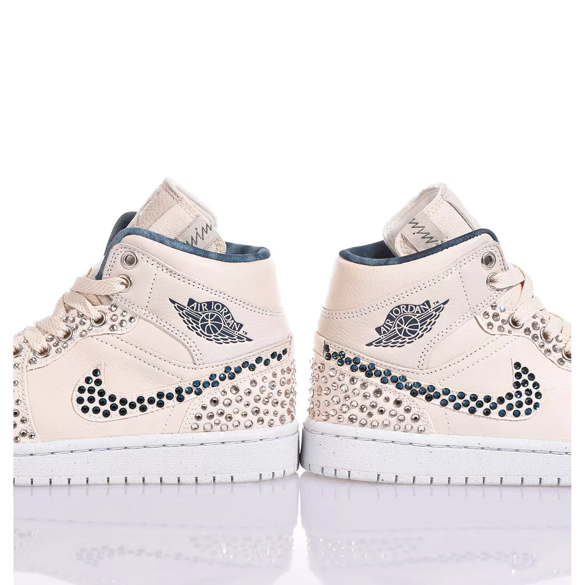 Nike Jordan 1 Sand Swarovski Air Jordan 1 Swarovski