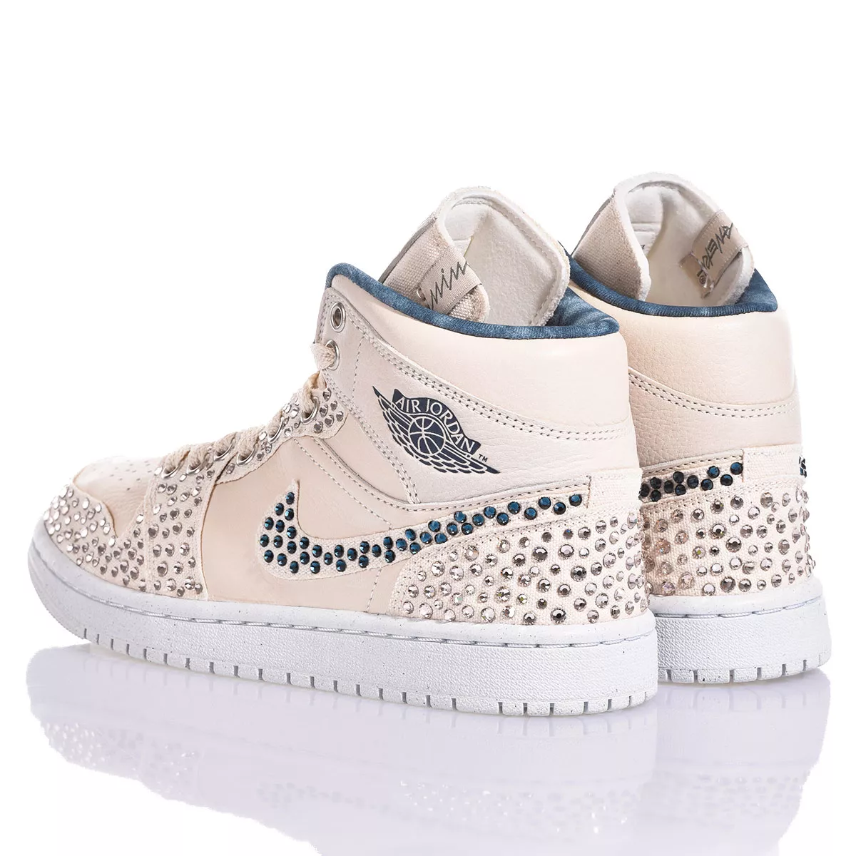 Nike Jordan 1 Sand Swarovski Air Jordan 1 Swarovski